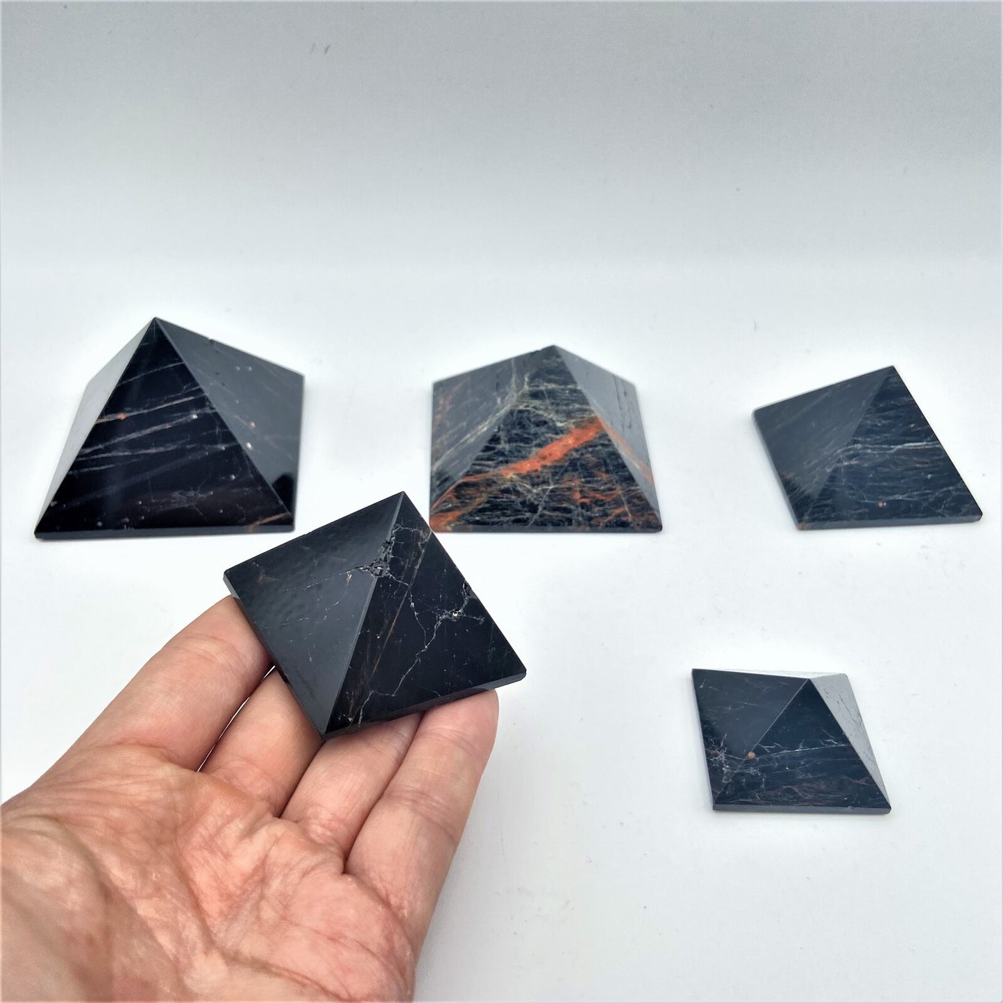 Lot de 5 Pyramides Tourmaline Noire n°5