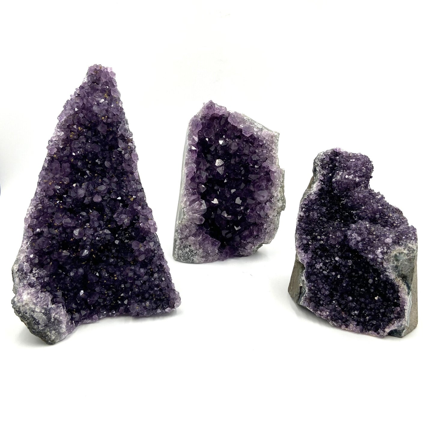 Lot de 3 Améthystes Brutes - Base Sciée n°5 - 3,670 kg
