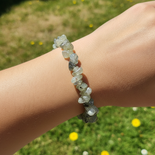 Bracelet baroque en Préhnite / épidote (Collection Femme / Enfant)
