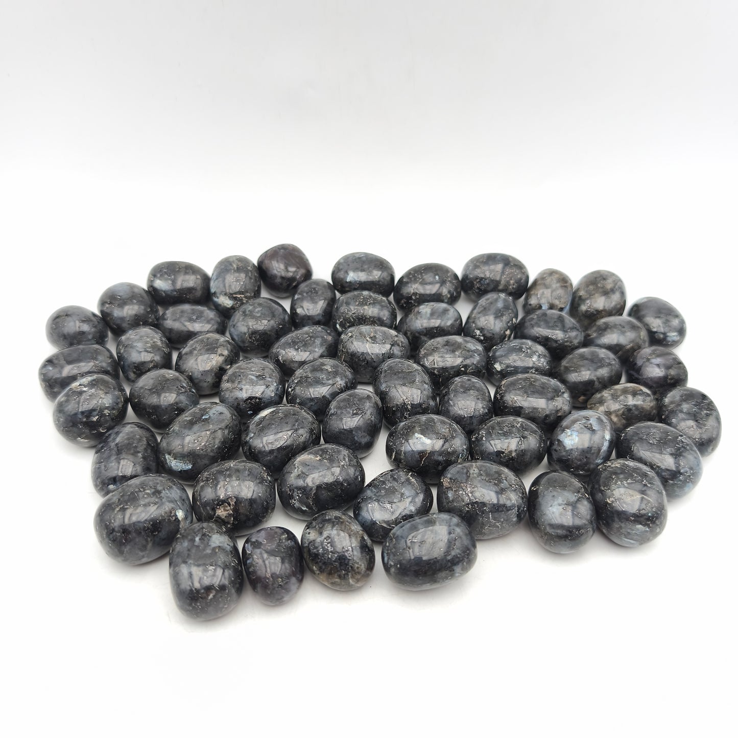 Pierres Roulées - Larvikite - (200 g)