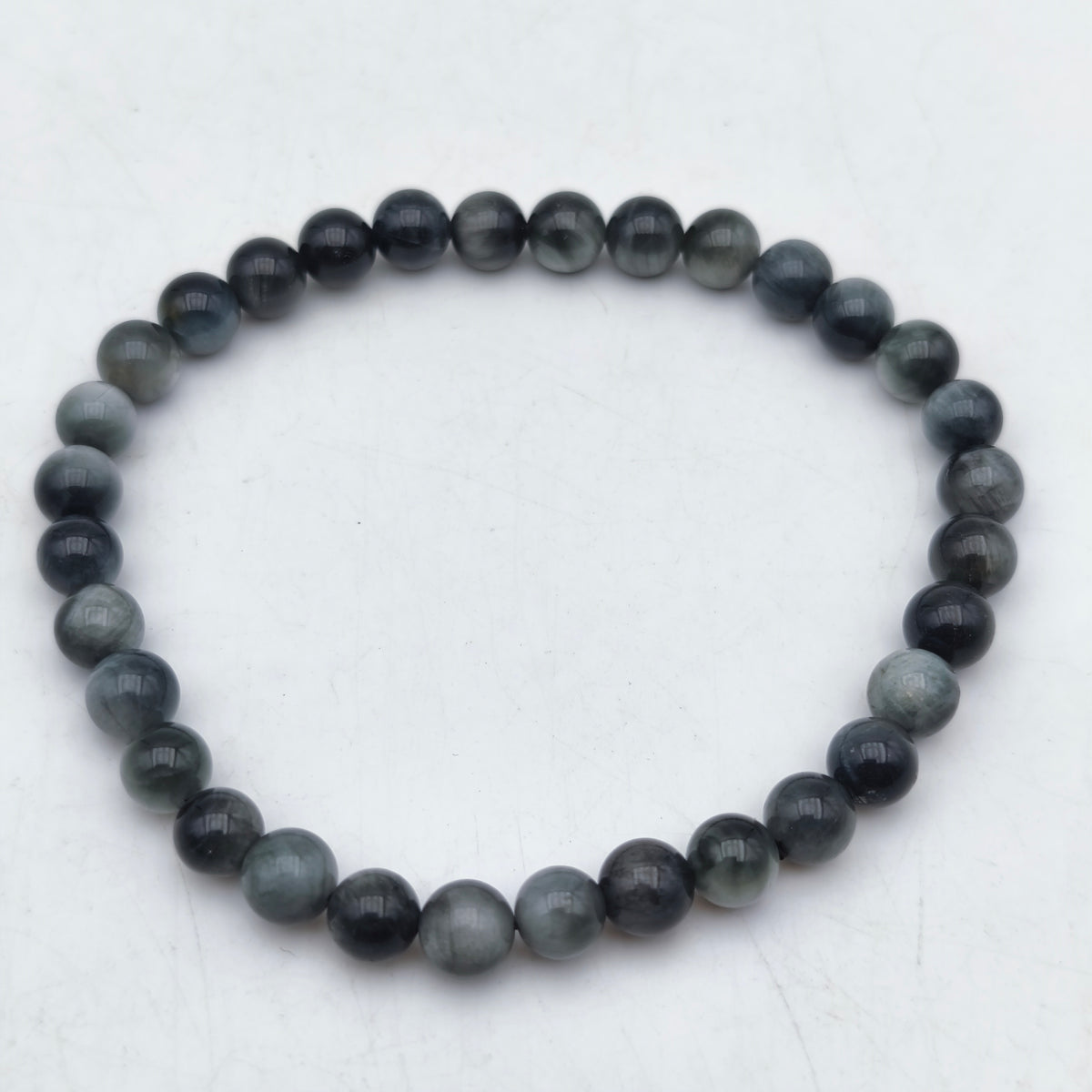 Perlenarmband – Adlerauge (6 mm)