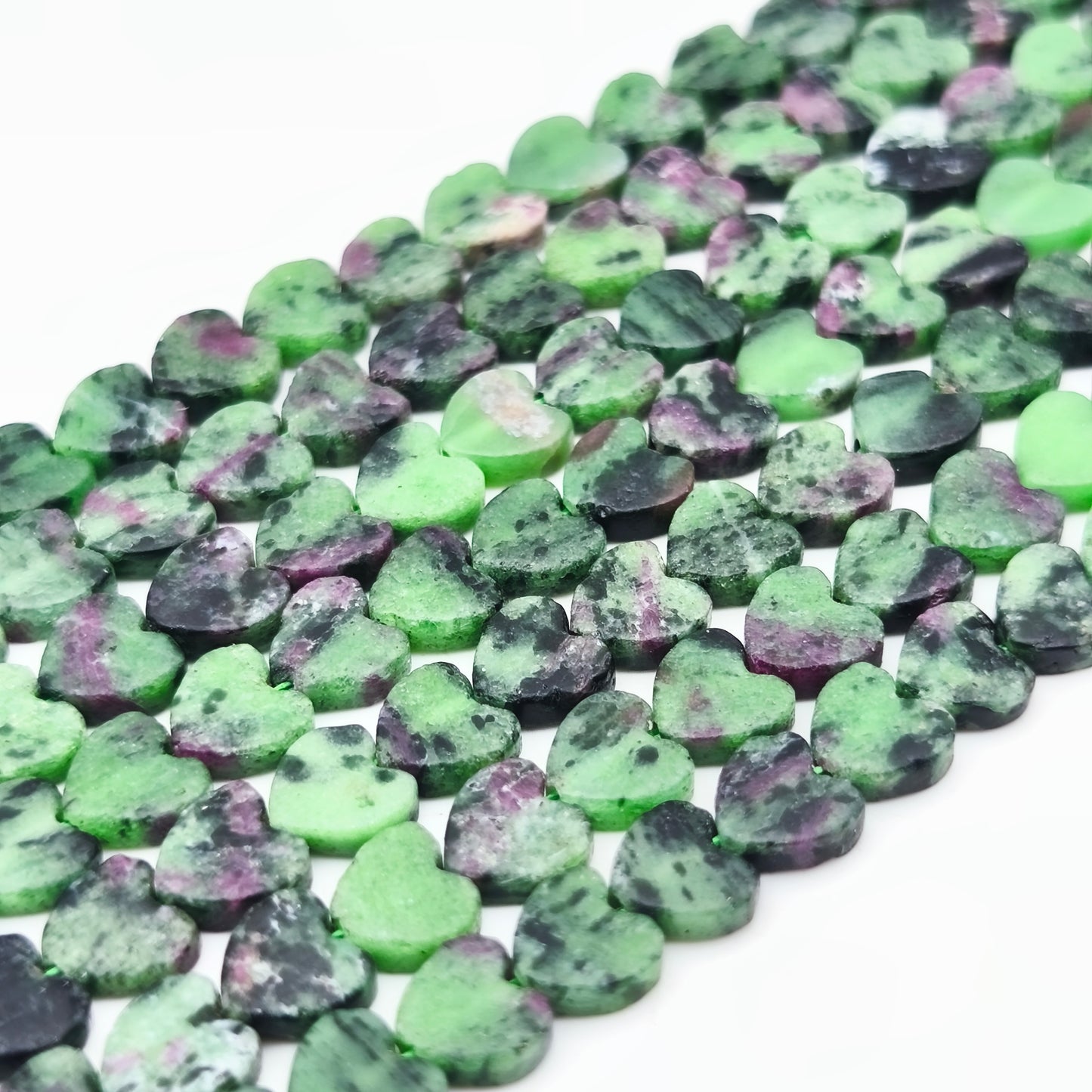 Rang de perles cœur - Rubis / Zoïsite (6 mm)
