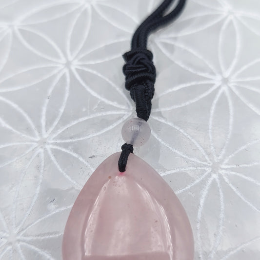 Pendentif poire avec son cordon - Quartz rose