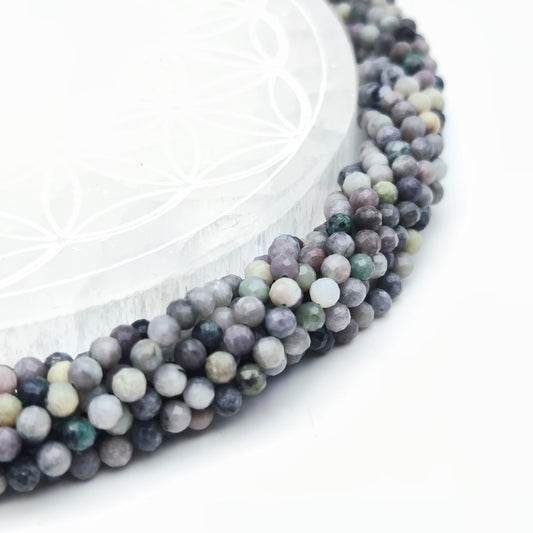 Rang de perles facettées - Emeraude sur quartz (4 mm)