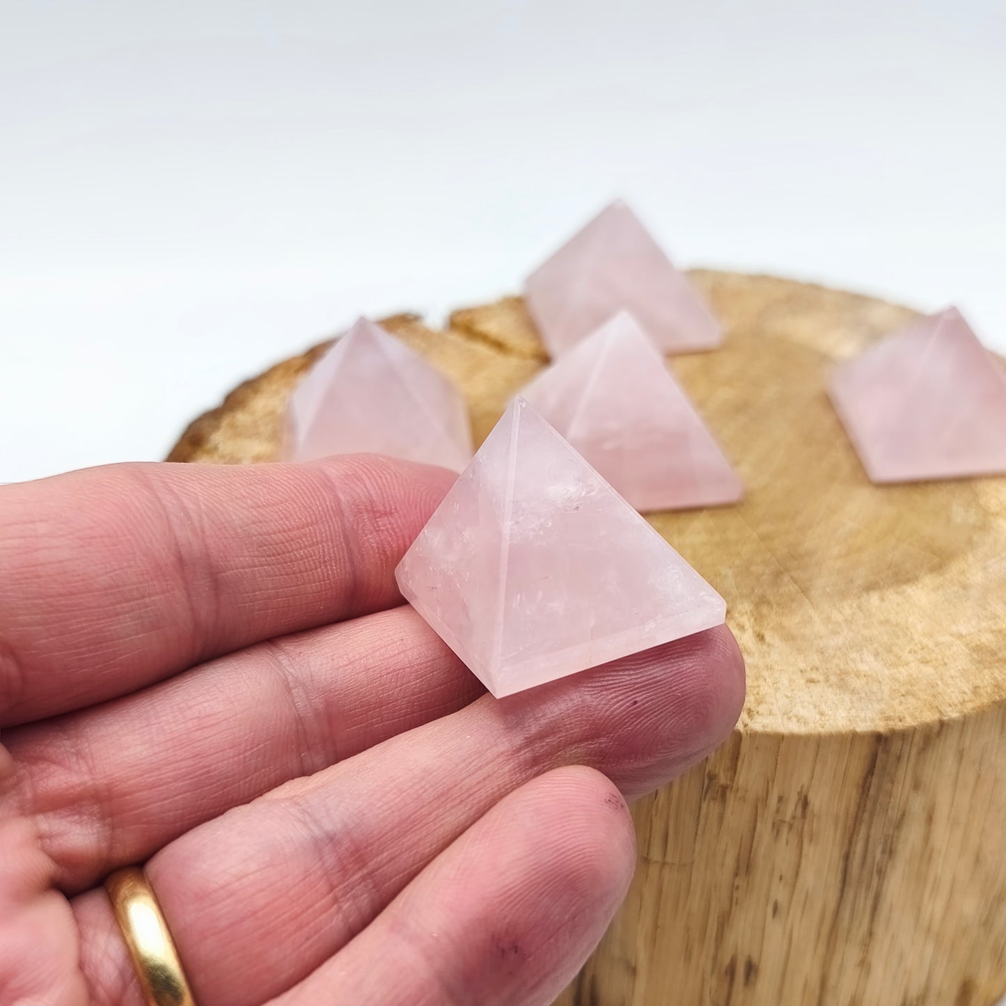 Pyramide - Quartz rose - 2,5 cm