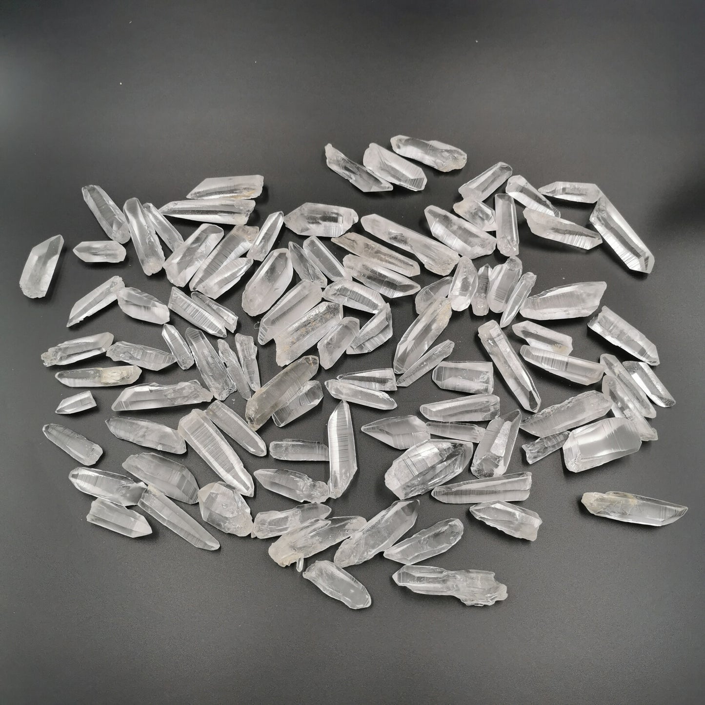 Pointes de cristal / quartz brut - Petit