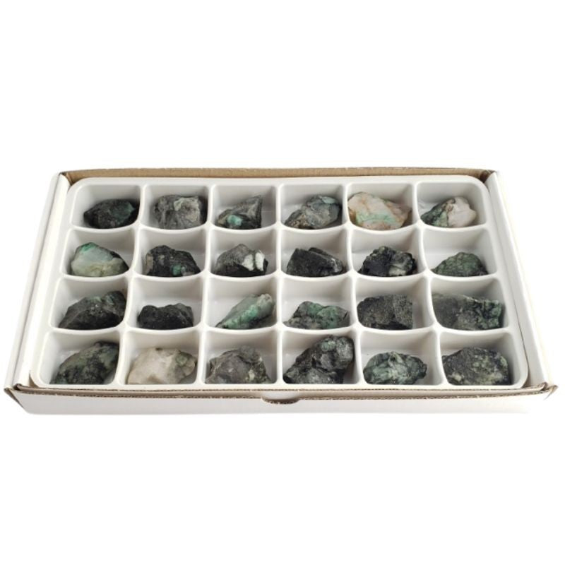 Flat/carton 24 pièces - Emeraude sur quartz