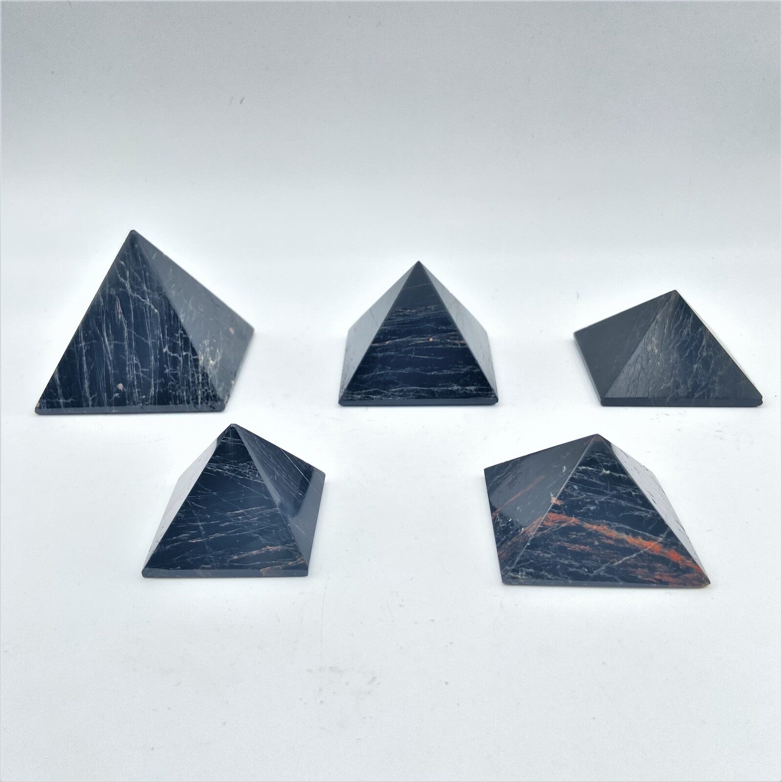 Lot de 5 Pyramides Tourmaline Noire n°4