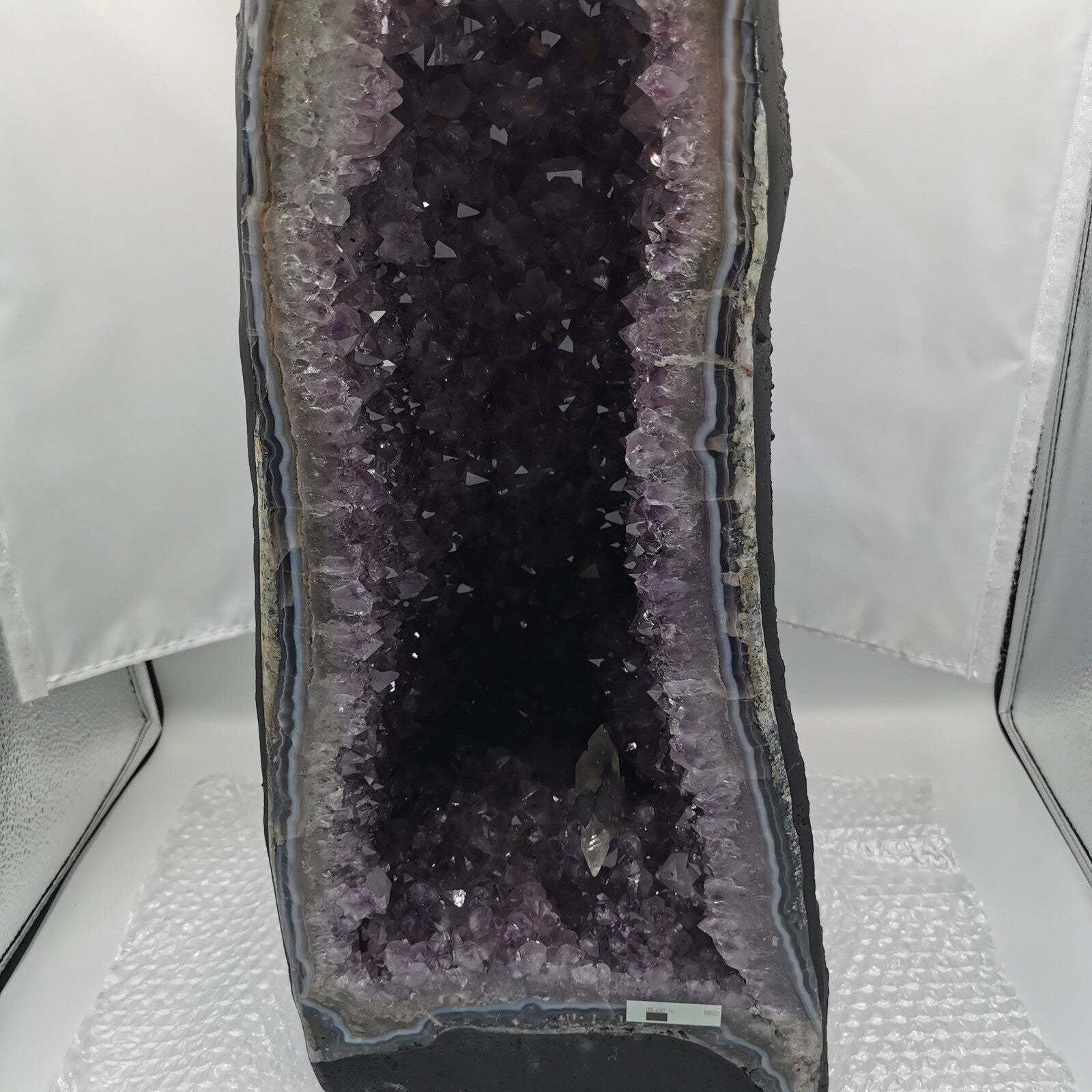 Géode - Améthyste n°77 - 35,00 kg