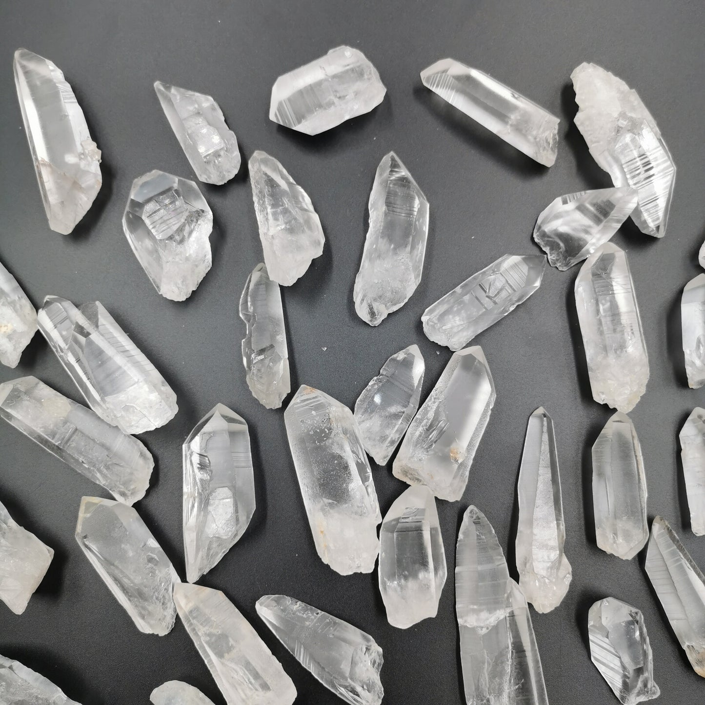 Pointes de cristal / quartz brut - Moyen