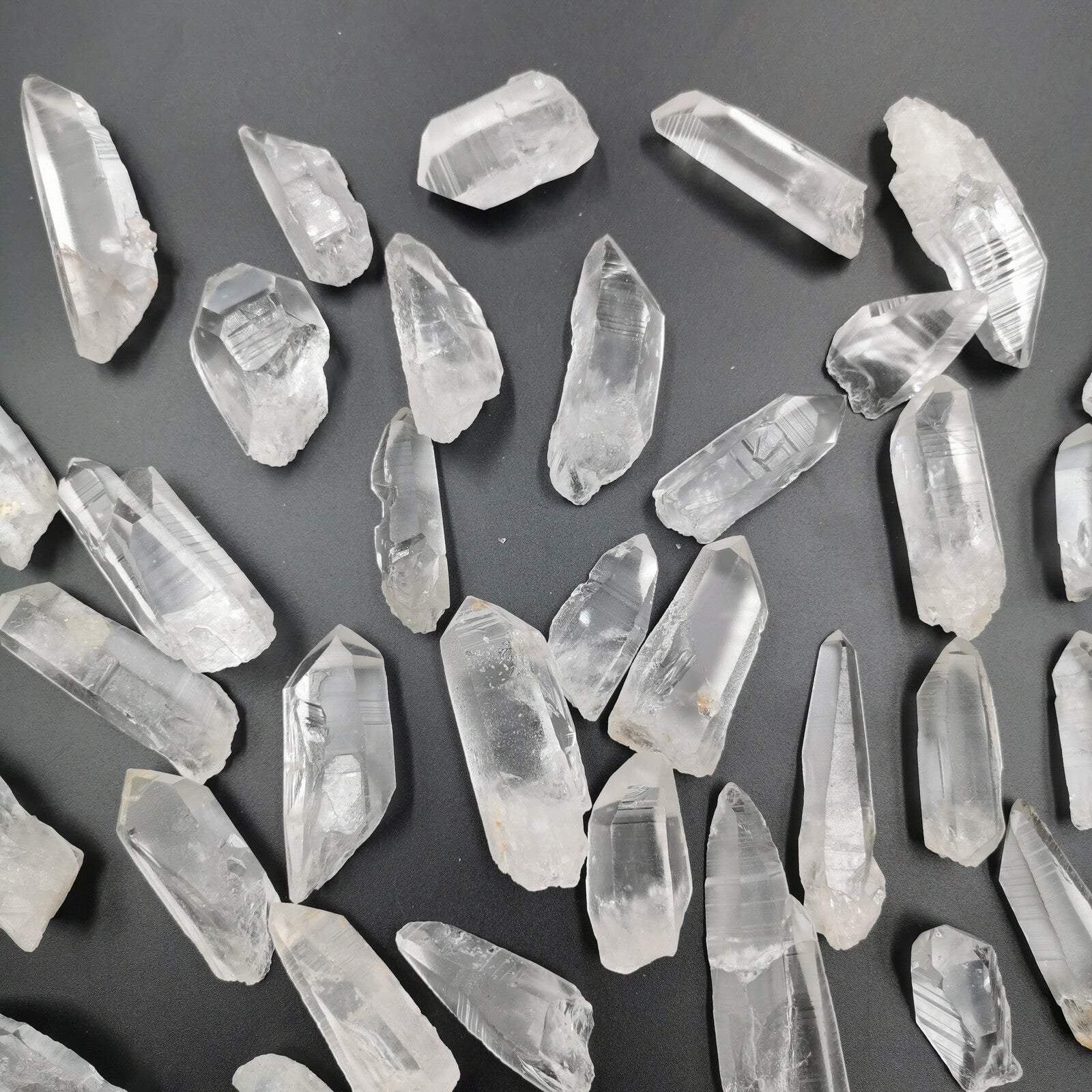 Pointes de cristal / quartz brut - Moyen