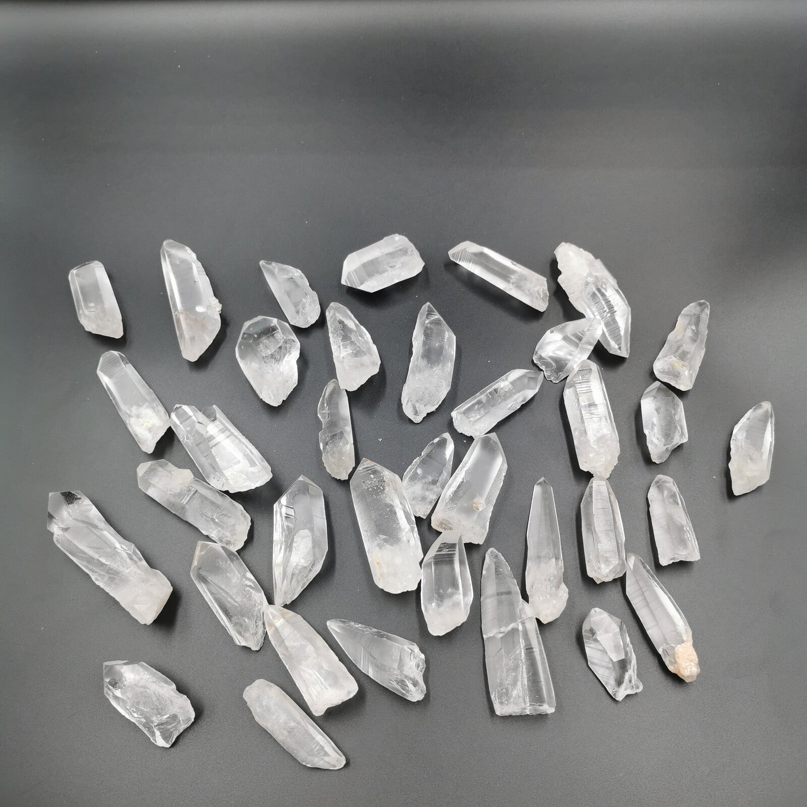 Pointes de cristal / quartz brut - Moyen