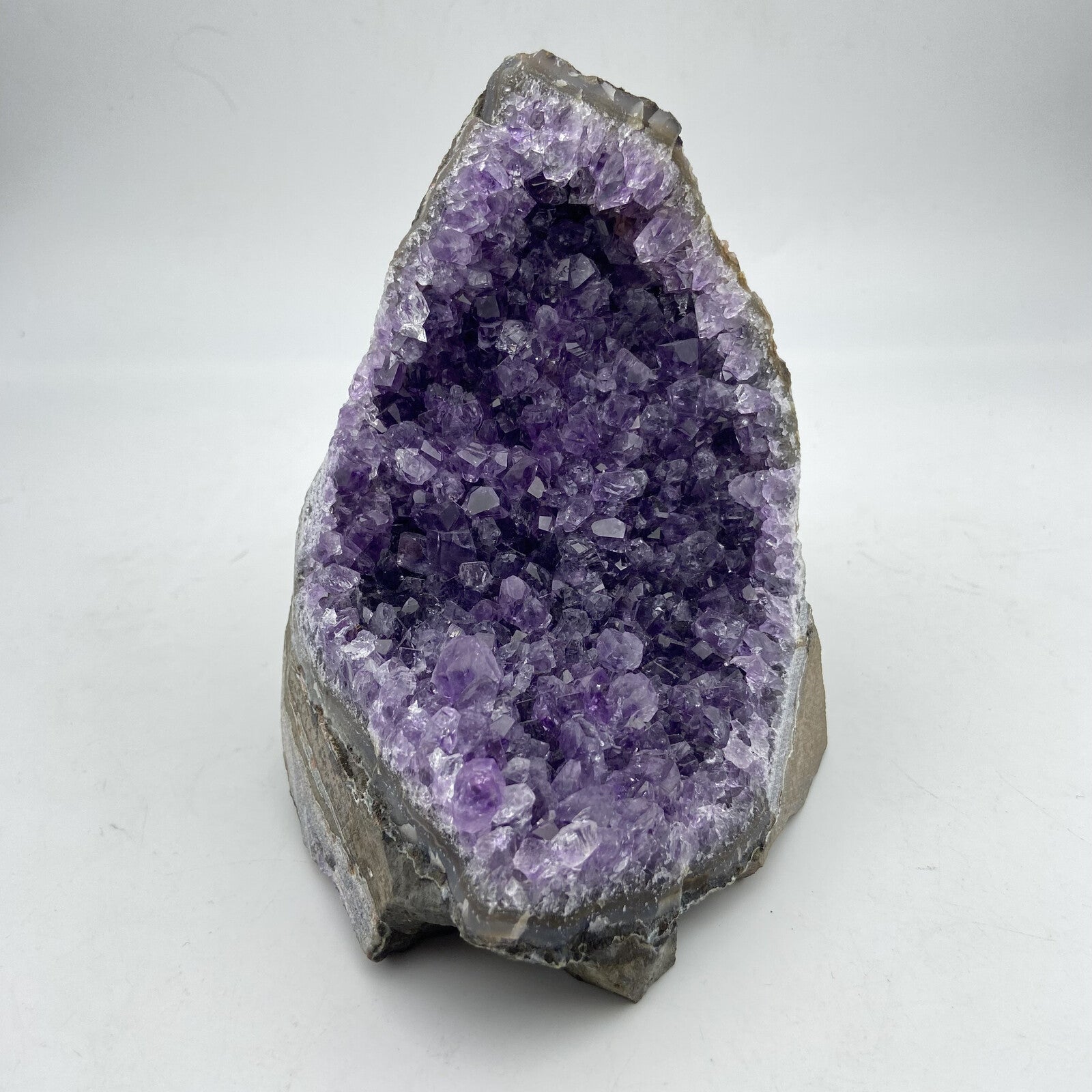 Lot de 3 Améthystes Brutes - Base Sciée n°6 - 3,550 kg