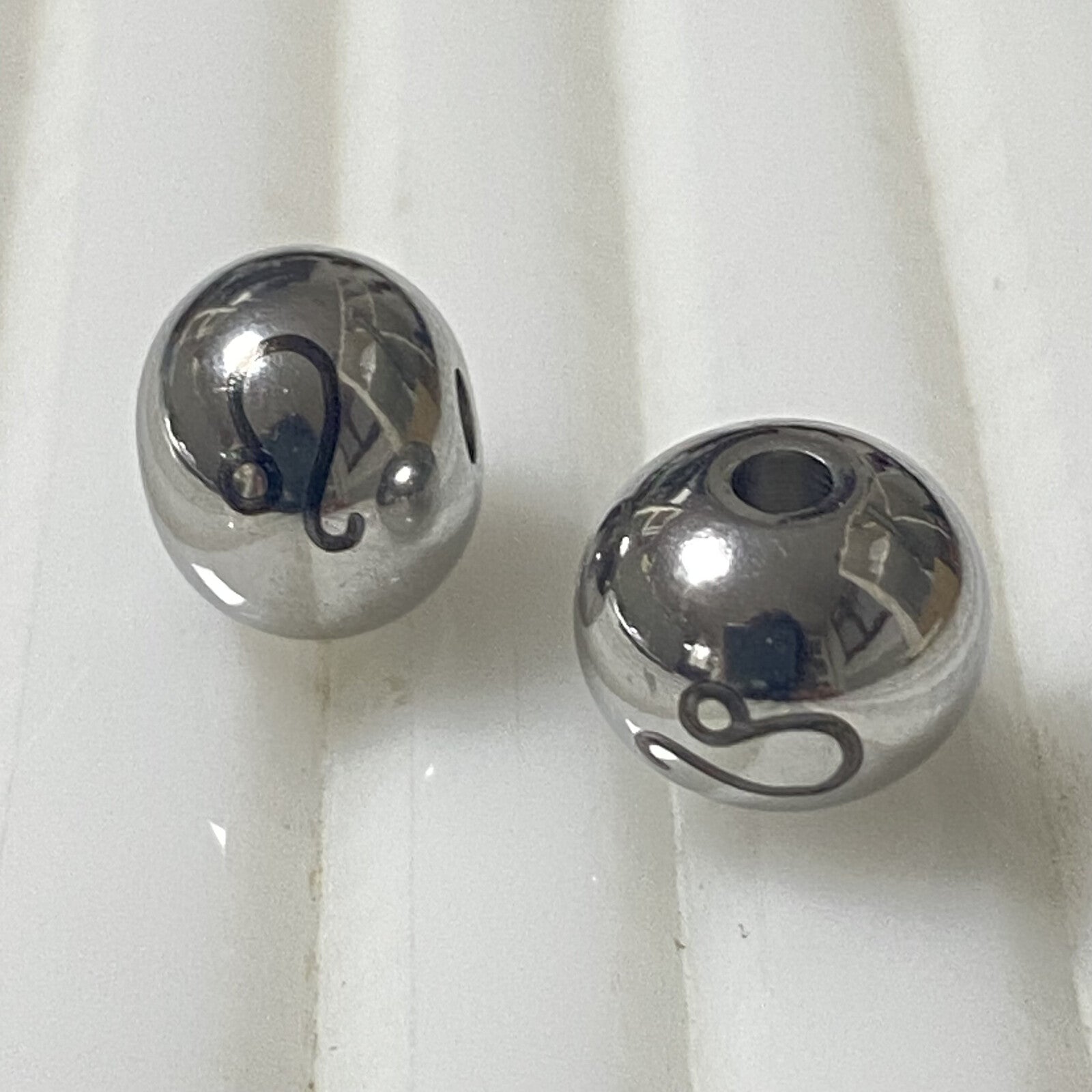 Apprêts Acier Inoxydable - Lion