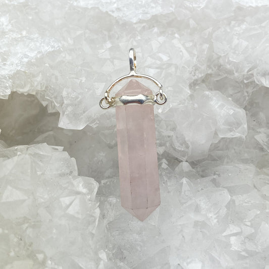 Pendentif Argent - Pointe Biterminée Quartz Rose