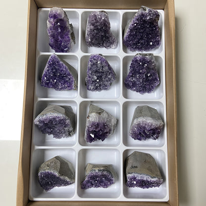 Lot de 12 Améthystes Brutes - Base Sciée n°2 - 4,600 kg