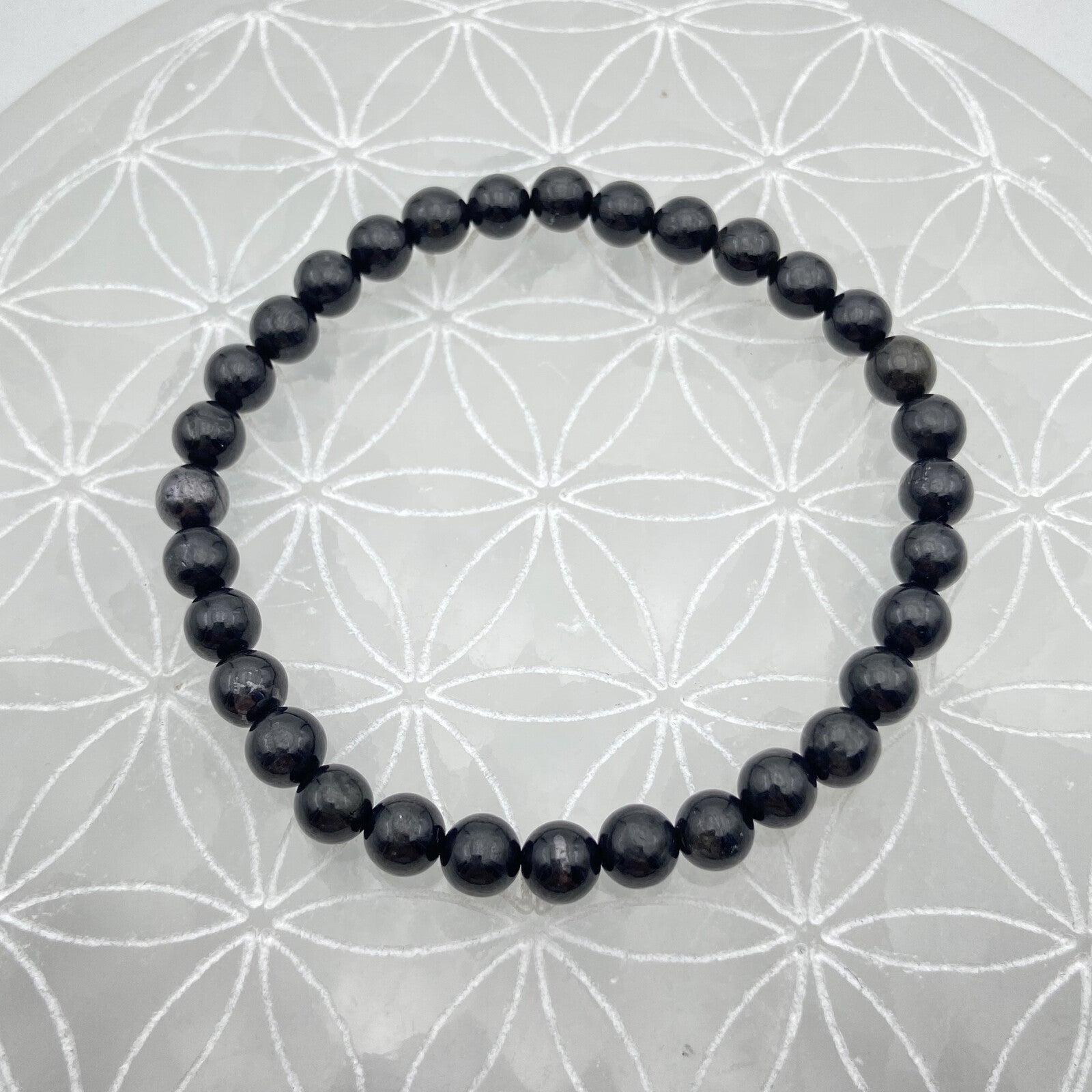 Bracelet - Hyperstene (6 mm)