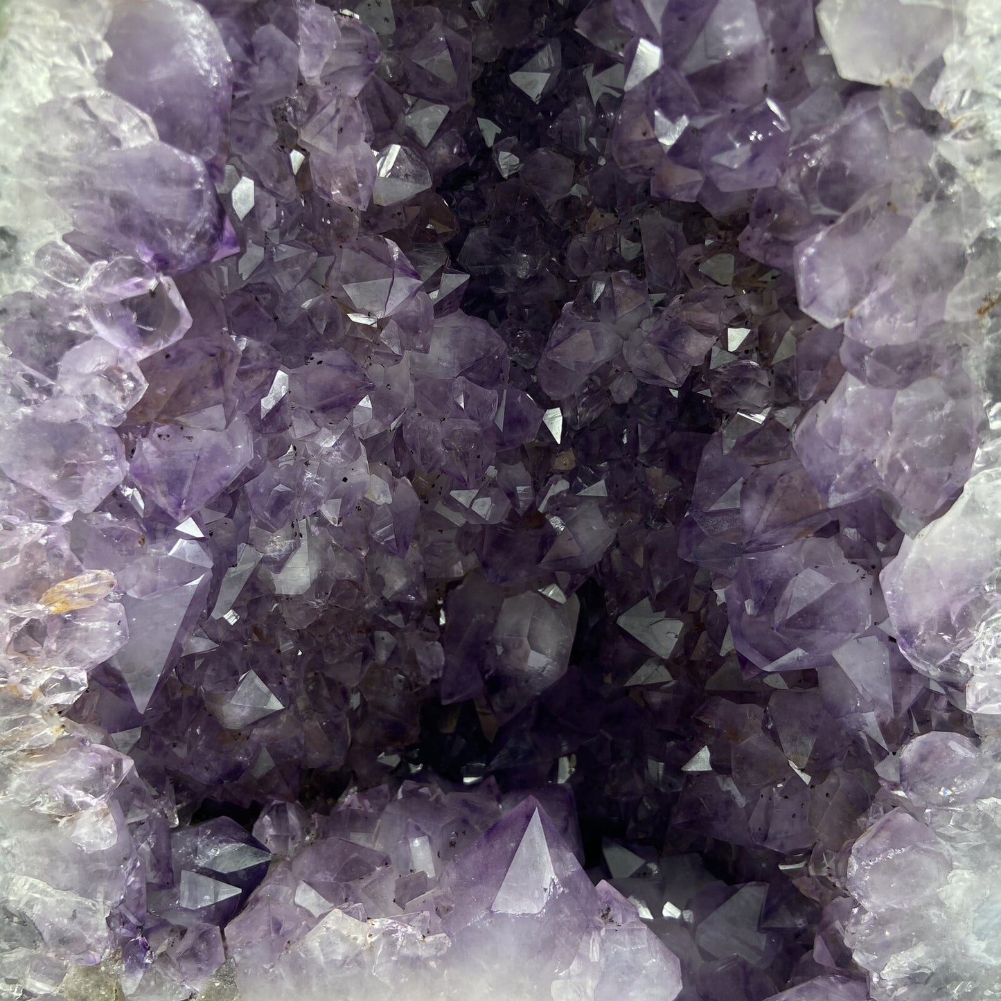 Géode - Améthyste n°95 - 17,62 kg