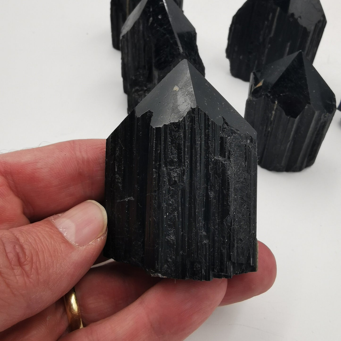 Pointe Tourmaline noire - Semi brute