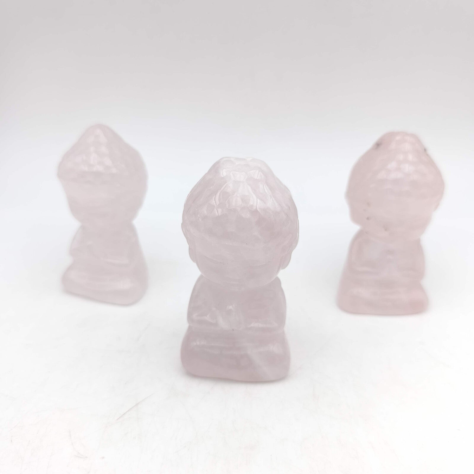 Bouddha - Quartz rose - 8 cm