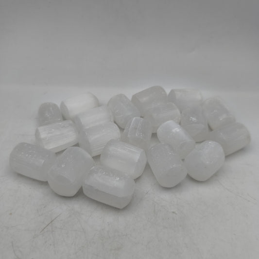 Pierres Roulées - Selenite blanche