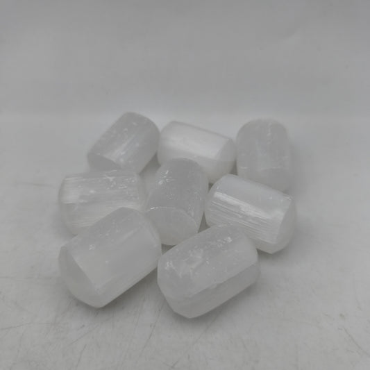 Pierres Roulées - Selenite blanche