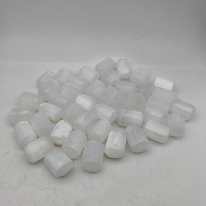 Pierres Roulées - Selenite blanche