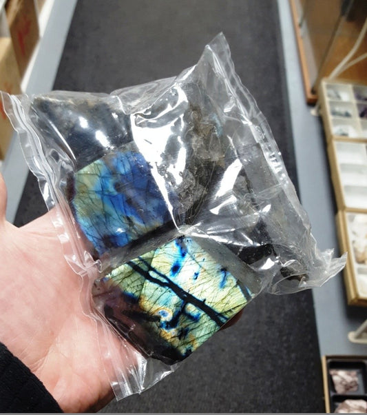 Labradorite - 1 face polie - 1 Kg