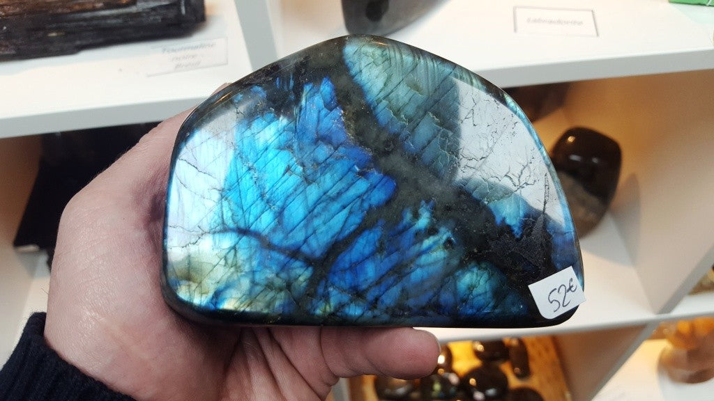 Forme libre - Labradorite (Pièce de 600 g à 1 kg)
