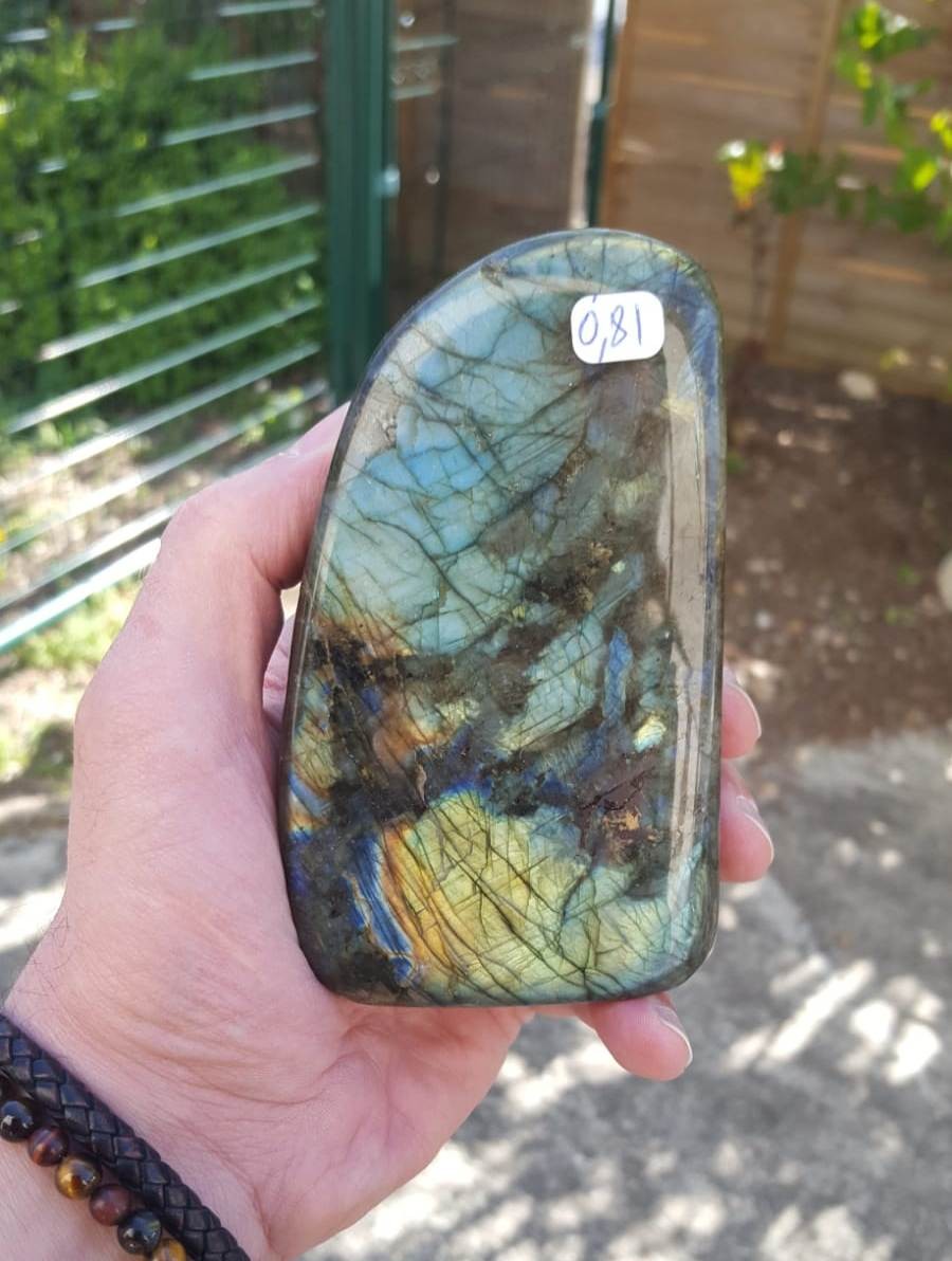Forme libre - Labradorite (Pièce de 600 g à 1 kg)