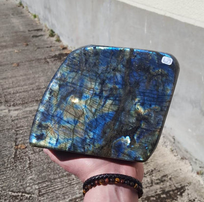 Forme Libre - Labradorite (Pièce de 1,2 kg à 1,8 kg)