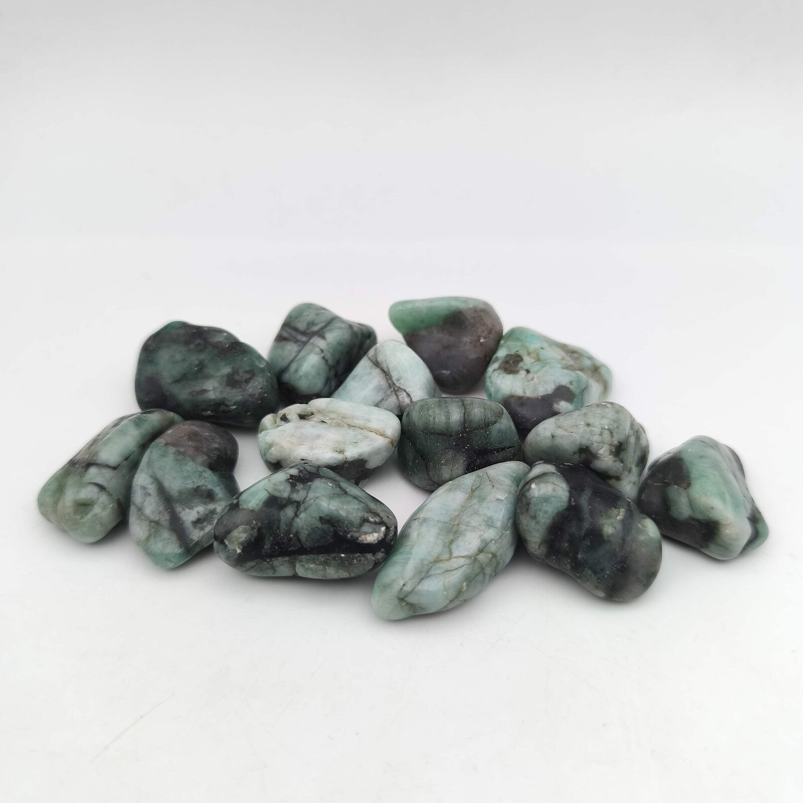 Pierres Roulées - Émeraude sur Quartz