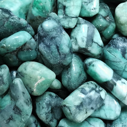 Pierres Roulées - Émeraude sur Quartz