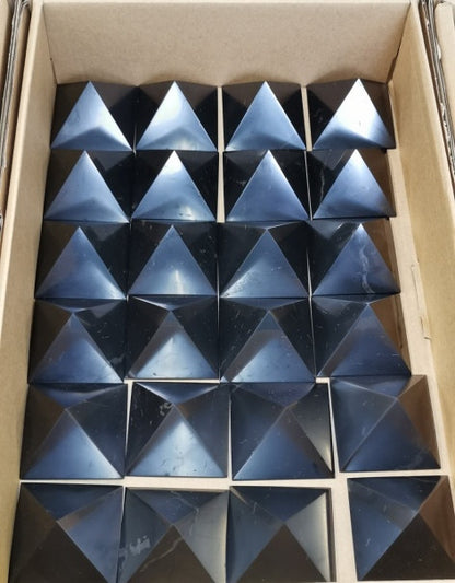 Pyramide - Shungite