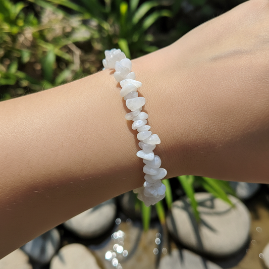 Bracelet baroque en Pierre de lune blanche (Collection Femme / Enfant)