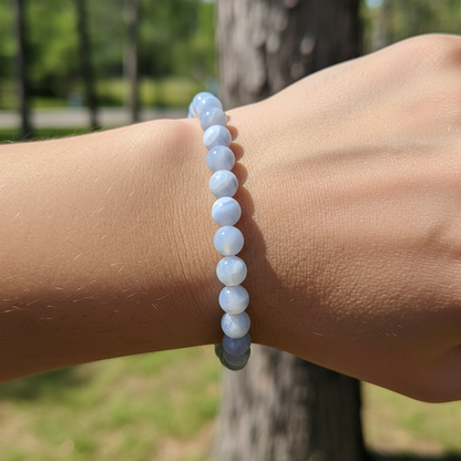 Bracelet en perles - Calcédoine (6 mm)