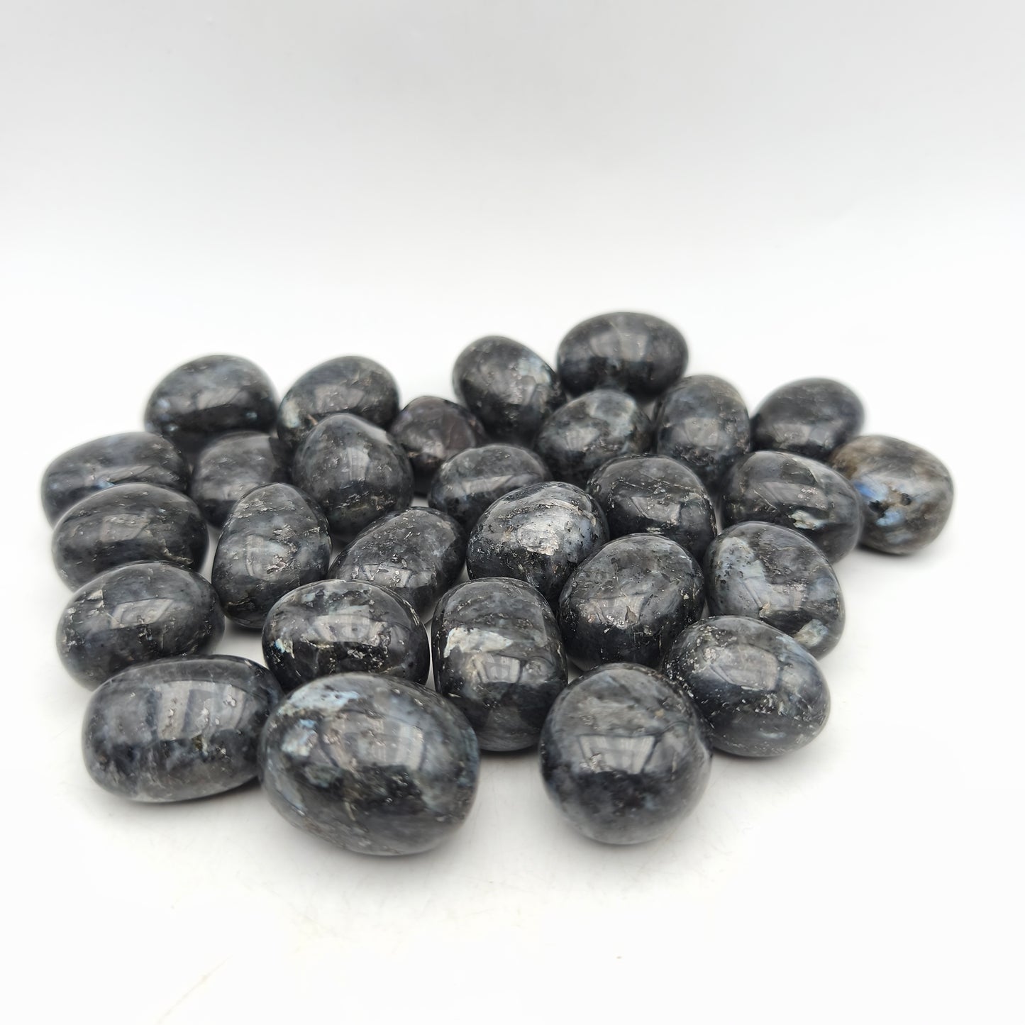 Pierres Roulées - Larvikite - (200 g)