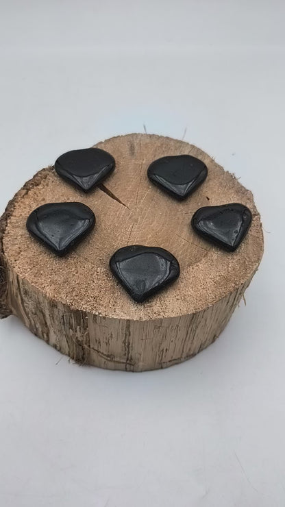 Petit Coeur PLAT- Tourmaline noire - Taille M