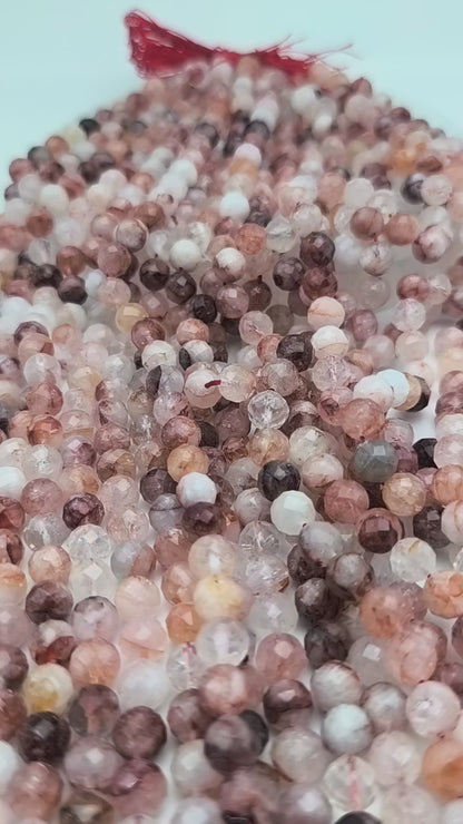 Rang de perles facettées - Quartz hématoïde (8 mm)