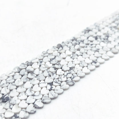 Rang de perles cœur - Howlite (6 mm)
