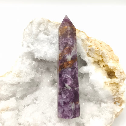 Pointe - Lépidolite (9/10 cm)
