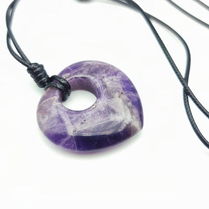 Herzanhänger G mit Kordel - Naturamethyst