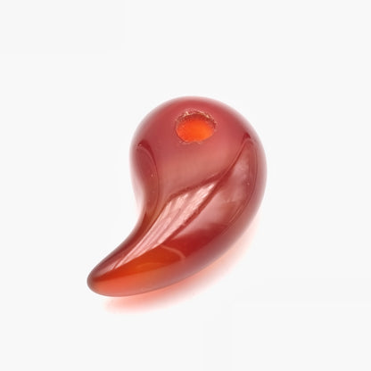 Pendentif Magatama Cornaline
