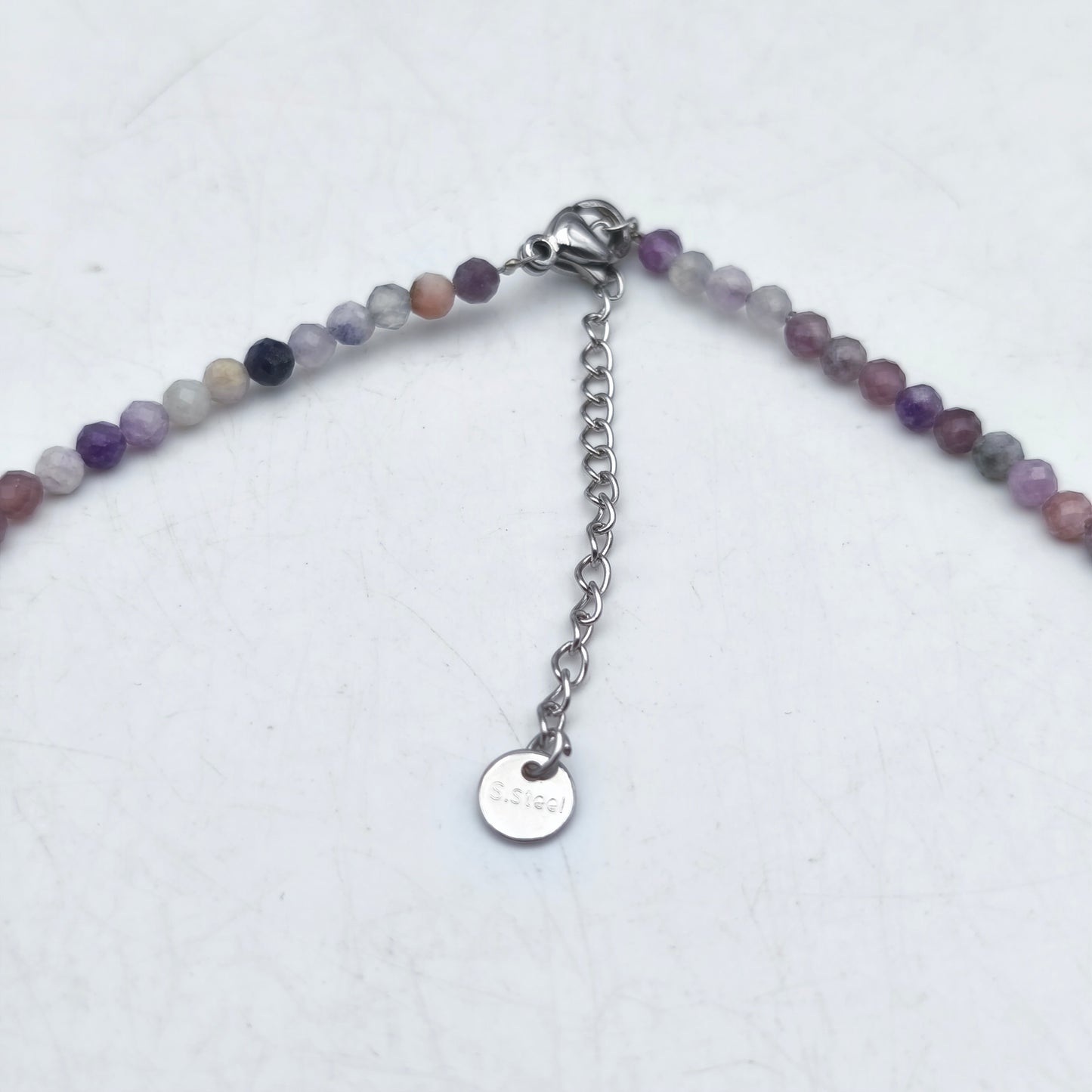Collier perles facettées -  Lépidolite (3 mm)