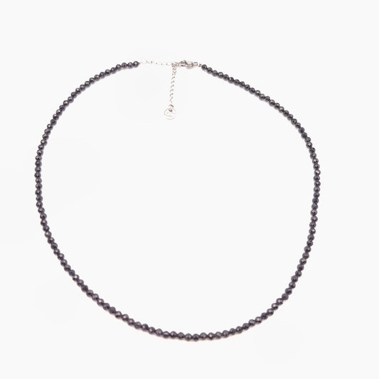 Collier perles facettées - Spinelle (3 mm)