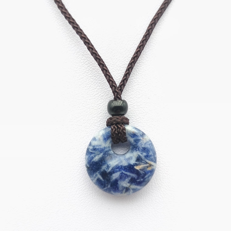 Pendentif rond 2 cm avec son cordon - Sodalite