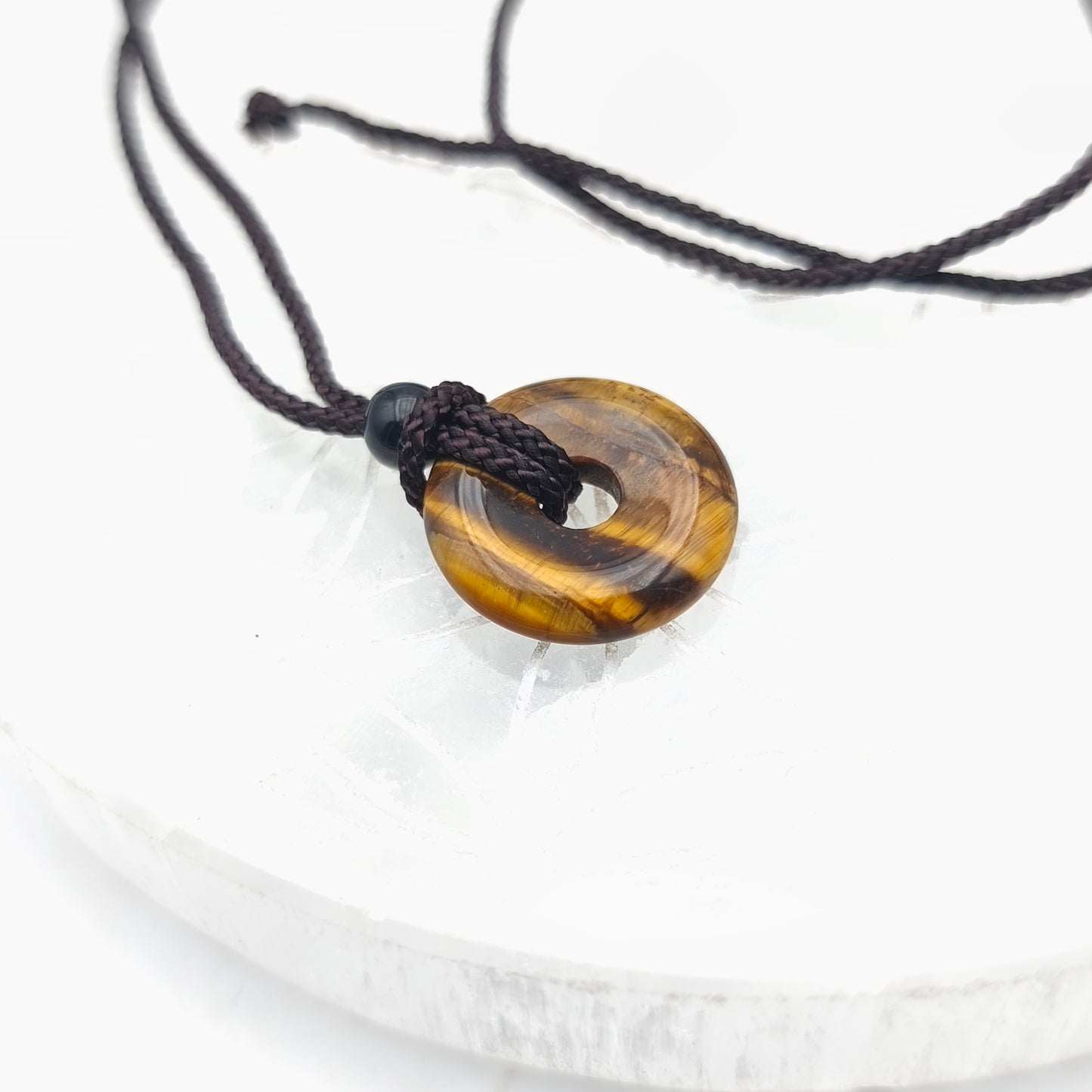 Pendentif donut 2 cm avec son cordon - Oeil de tigre