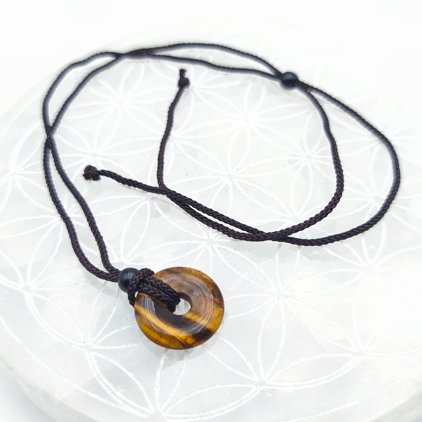 Pendentif donut 2 cm avec son cordon - Oeil de tigre