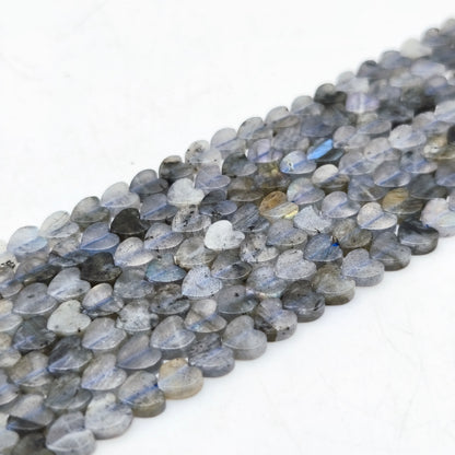 Rang de perles cœur - Labradorite naturelle (6 mm)