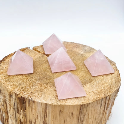 Pyramide - Quartz rose - 2,5 cm